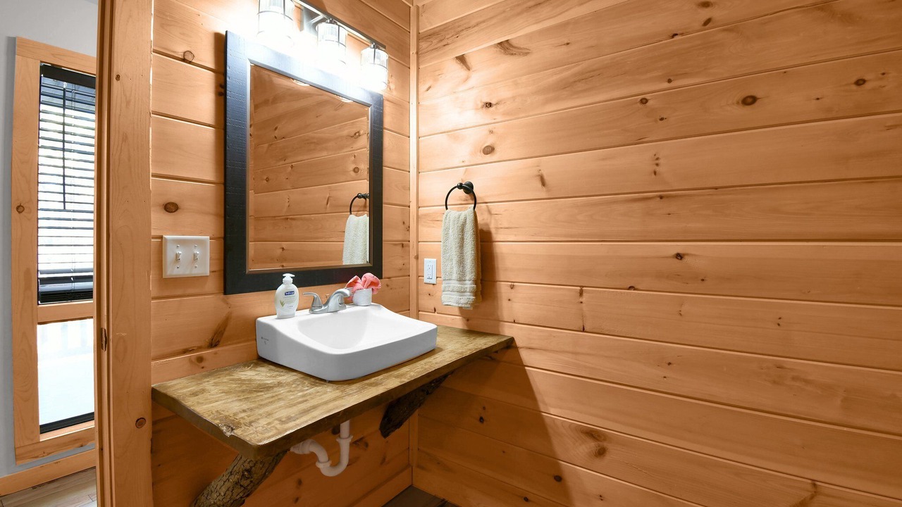 Photo of Bathroom in Rockbridge