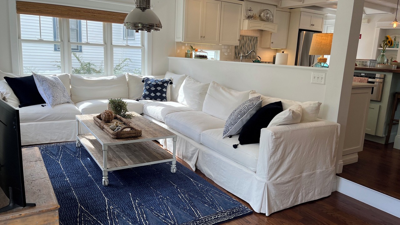 Photo of Livingroom in Loveitts Field