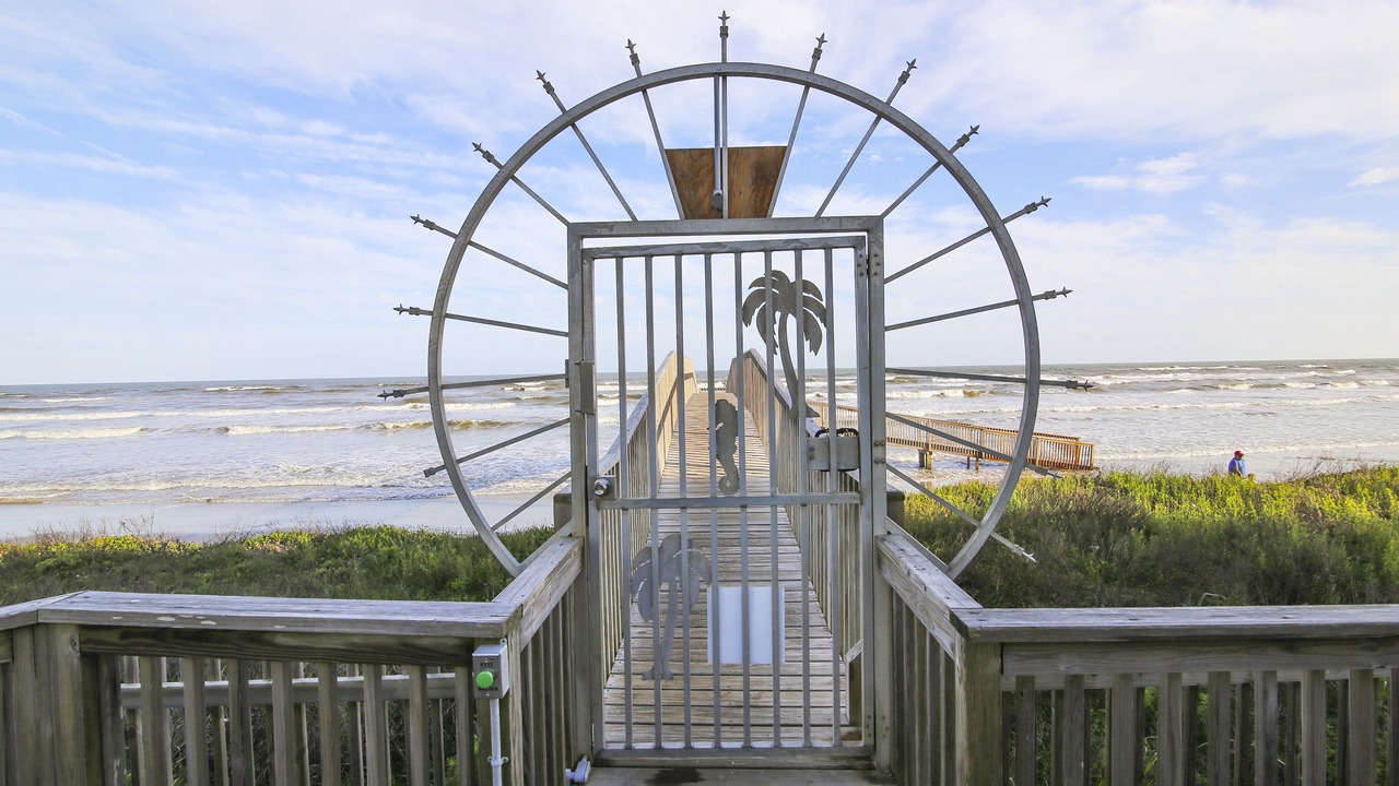 Photo of Others in Galveston