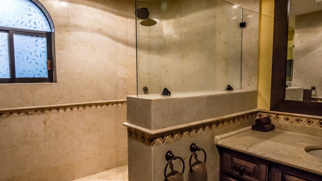 Photo of Bathroom in Cabo Bello