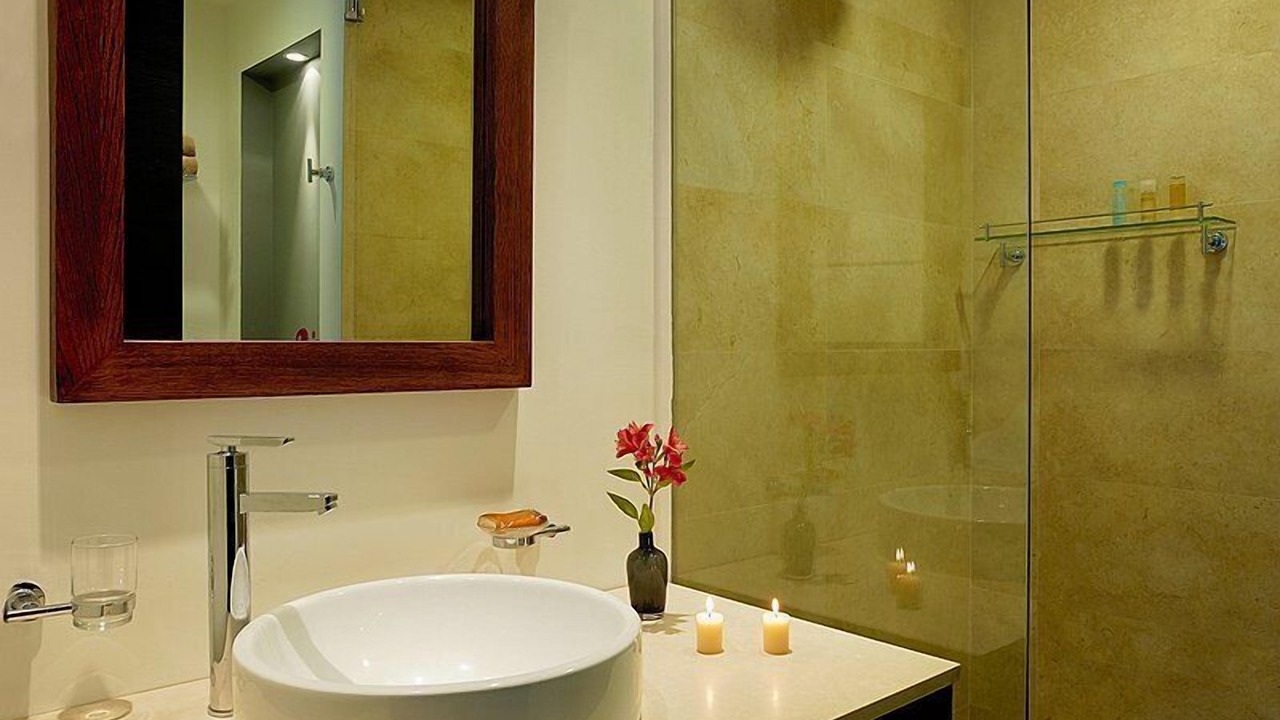 Photo of Bathroom in North Hotel Zone