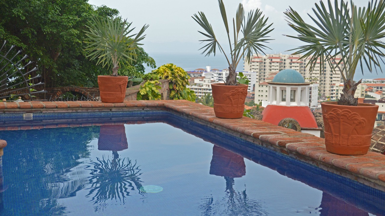 Photo of Outdoor in Romantic Zone