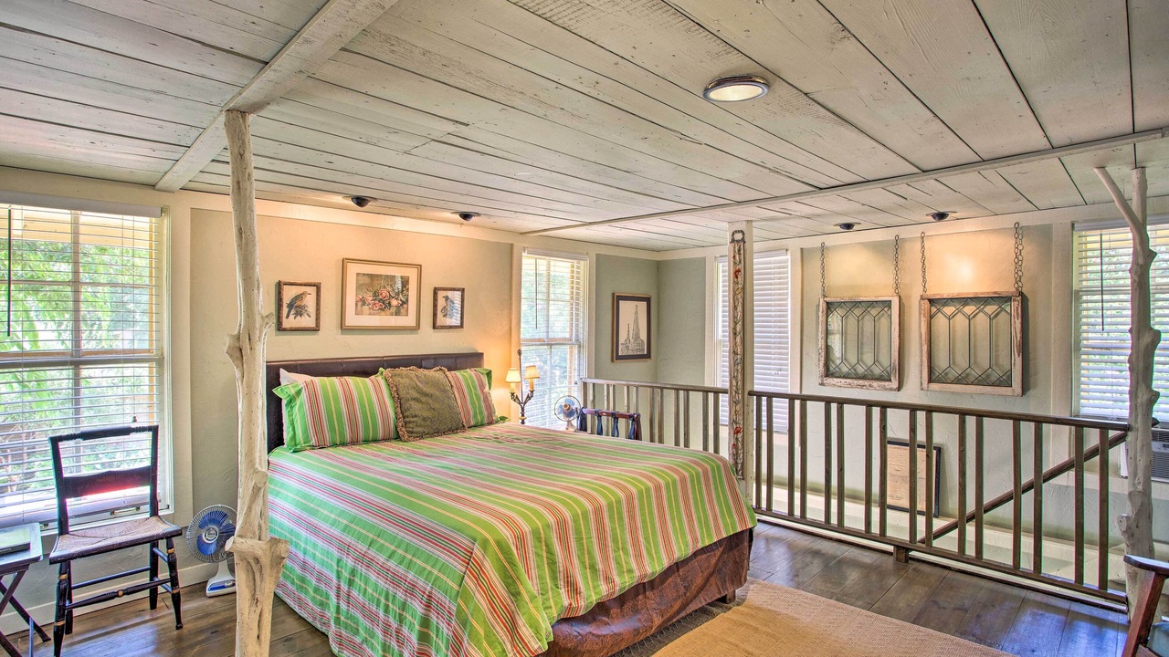 Photo of Bedroom in Fairmount