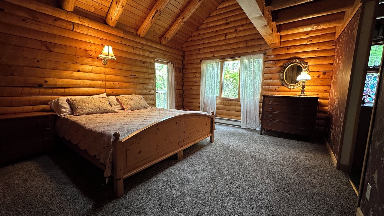 Photo of Bedroom in Chocorua Ski and Beach