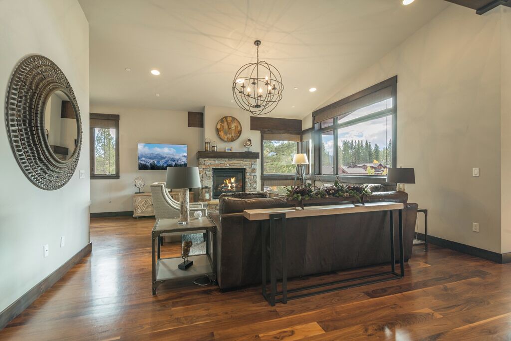 Photo of Livingroom in Truckee
