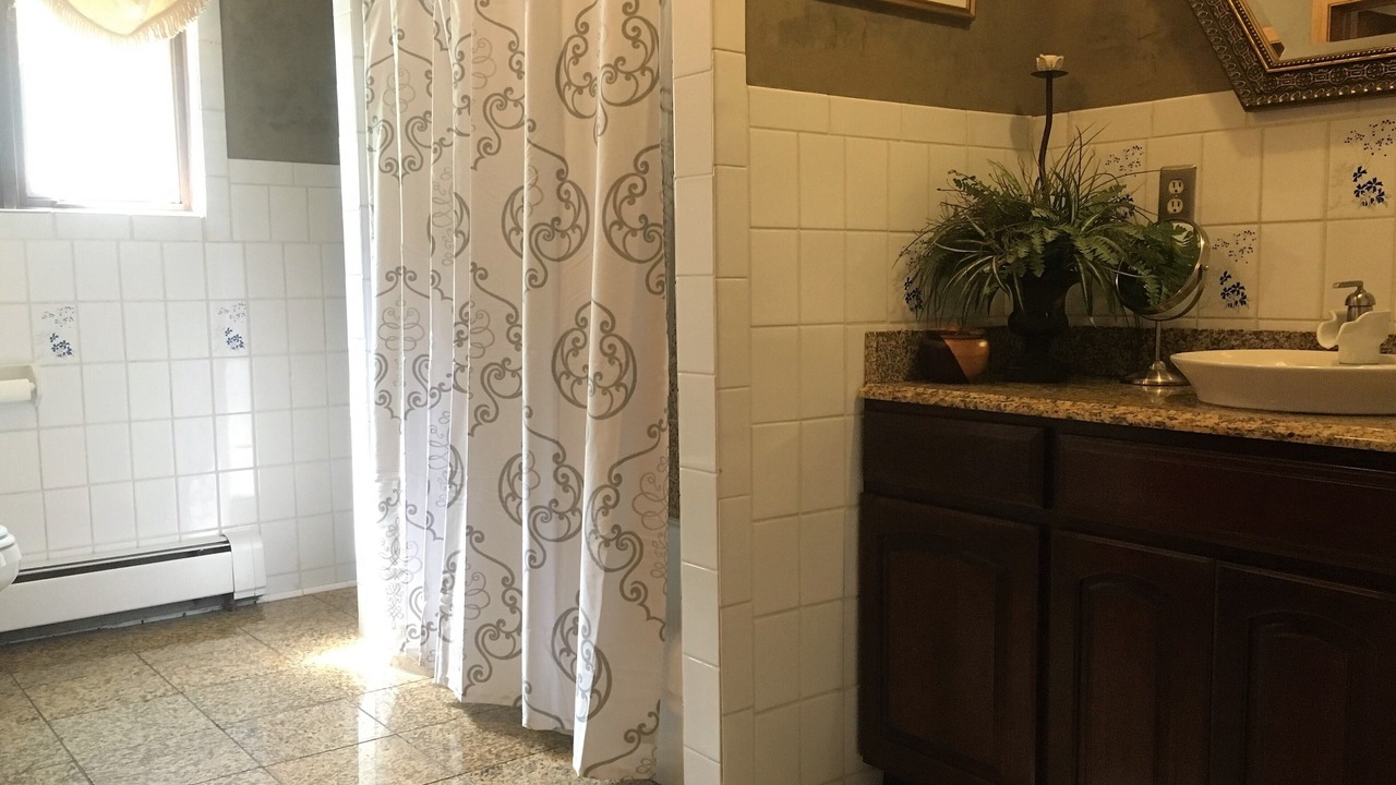 Photo of Bathroom in Mount Marion