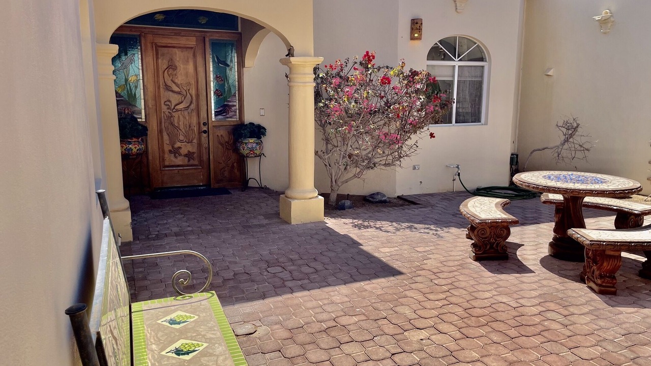 Photo of Patio Balcony in Las Conchas