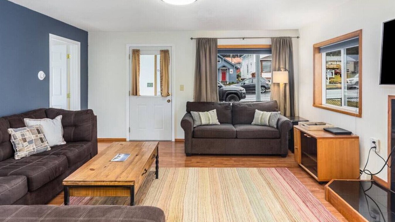 Photo of Livingroom in Seward