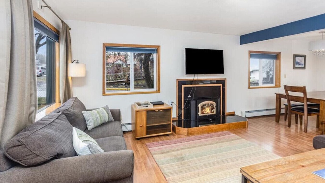 Photo of Livingroom in Seward