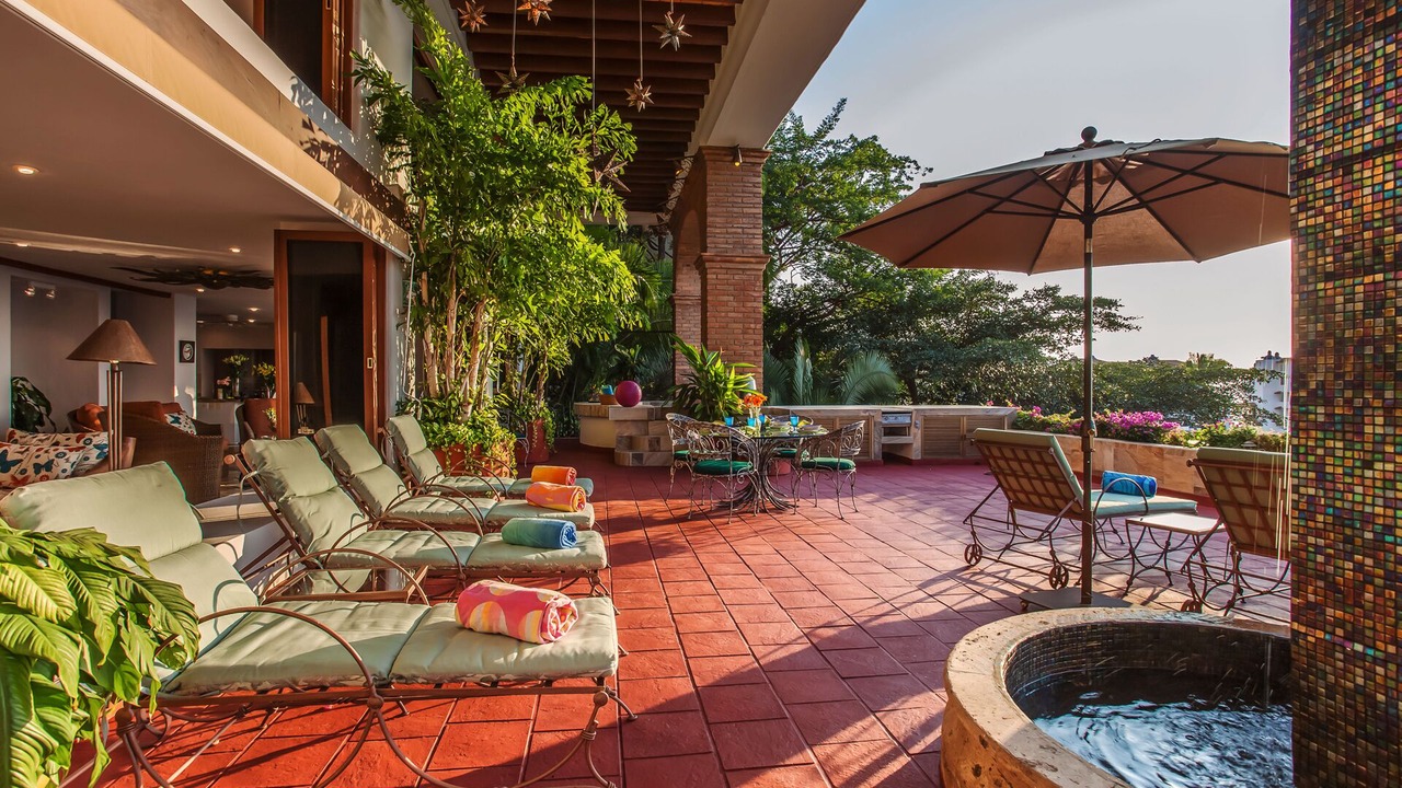 Photo of Patio Balcony in Conchas Chinas
