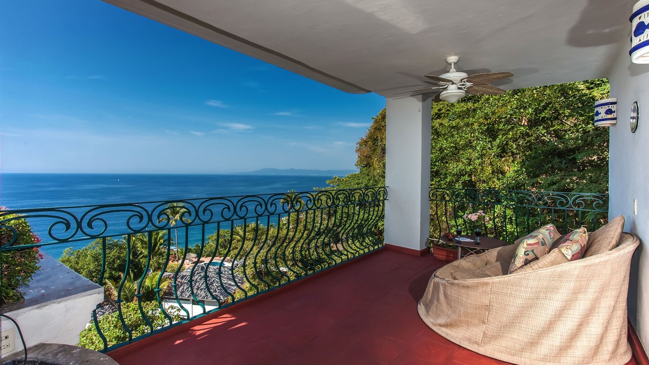 Photo of Patio Balcony in Conchas Chinas