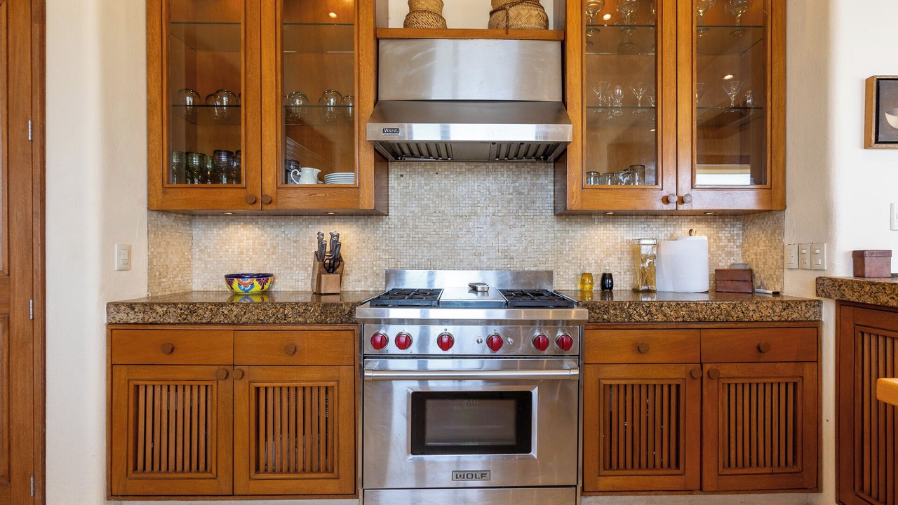 Photo of Kitchen in South Shore Hotel Area