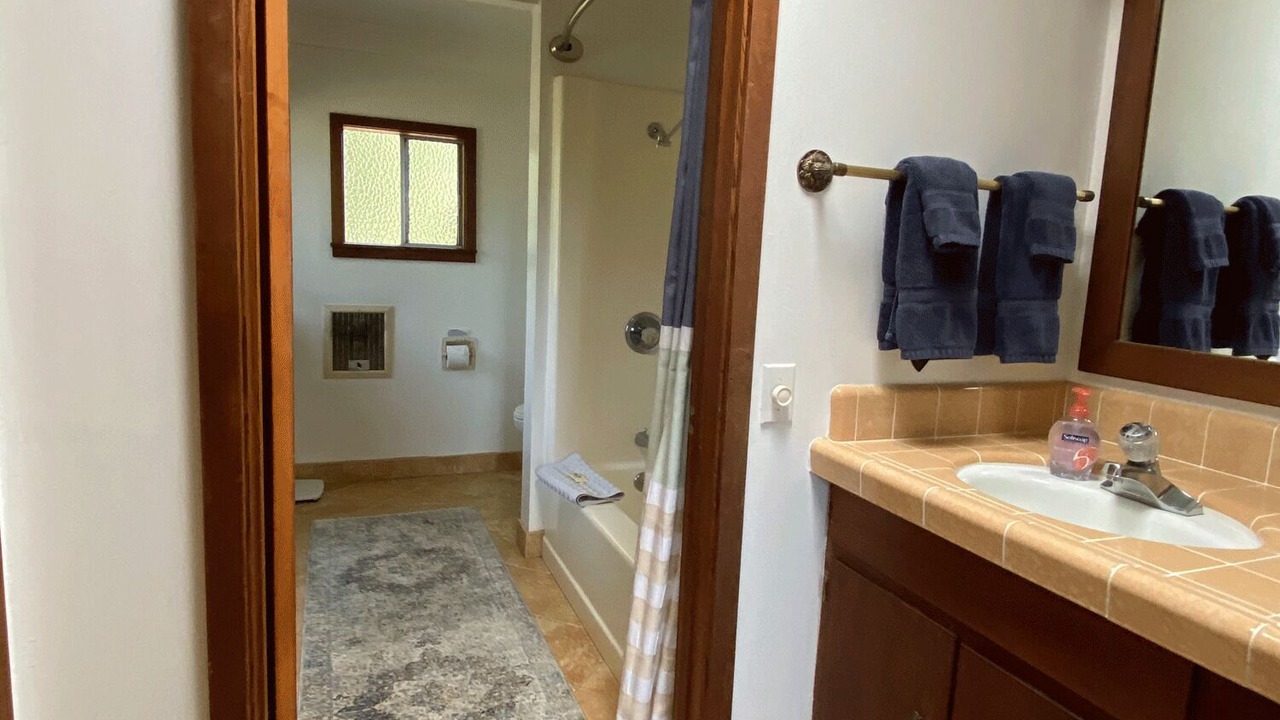 Photo of Bathroom in Mendocino