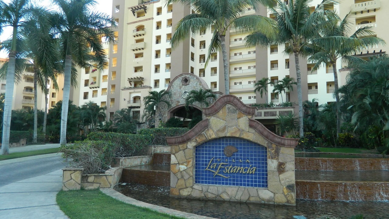 Photo of Outdoor in Flamingos