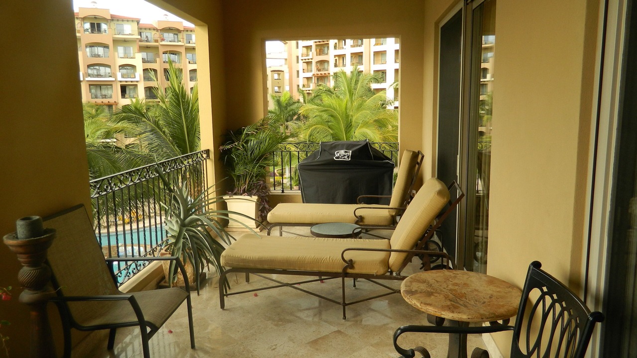 Photo of Patio Balcony in Flamingos
