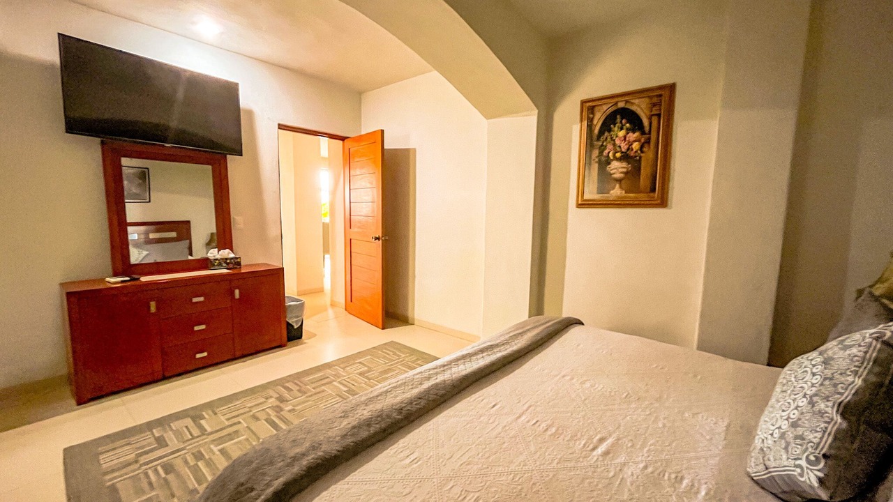 Photo of Bedroom in South Shore Hotel Area