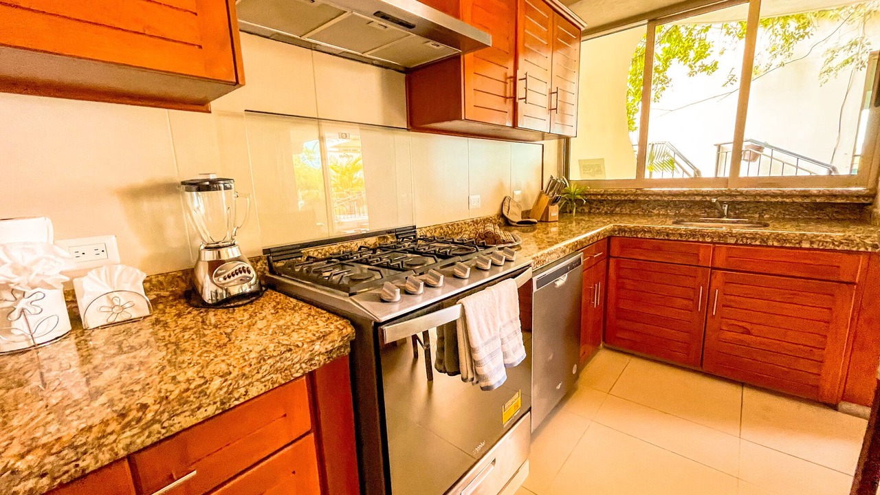 Photo of Kitchen in South Shore Hotel Area
