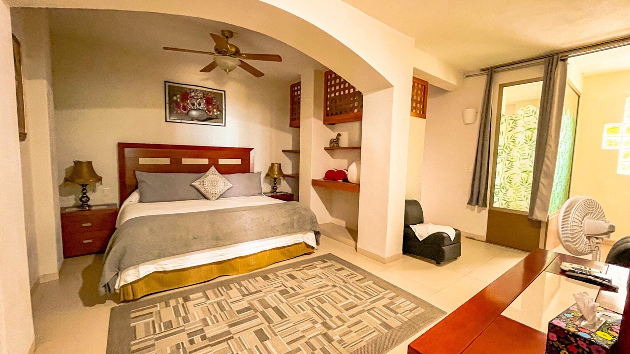 Photo of Bedroom in South Shore Hotel Area