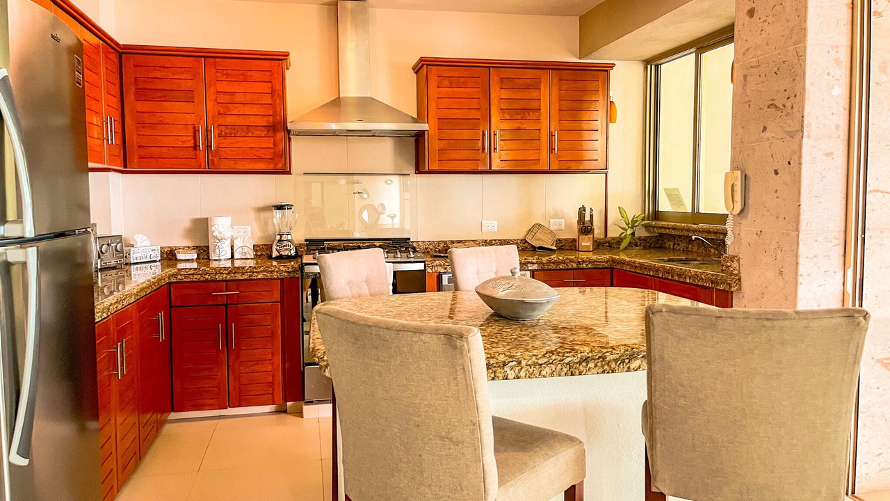 Photo of Kitchen in South Shore Hotel Area