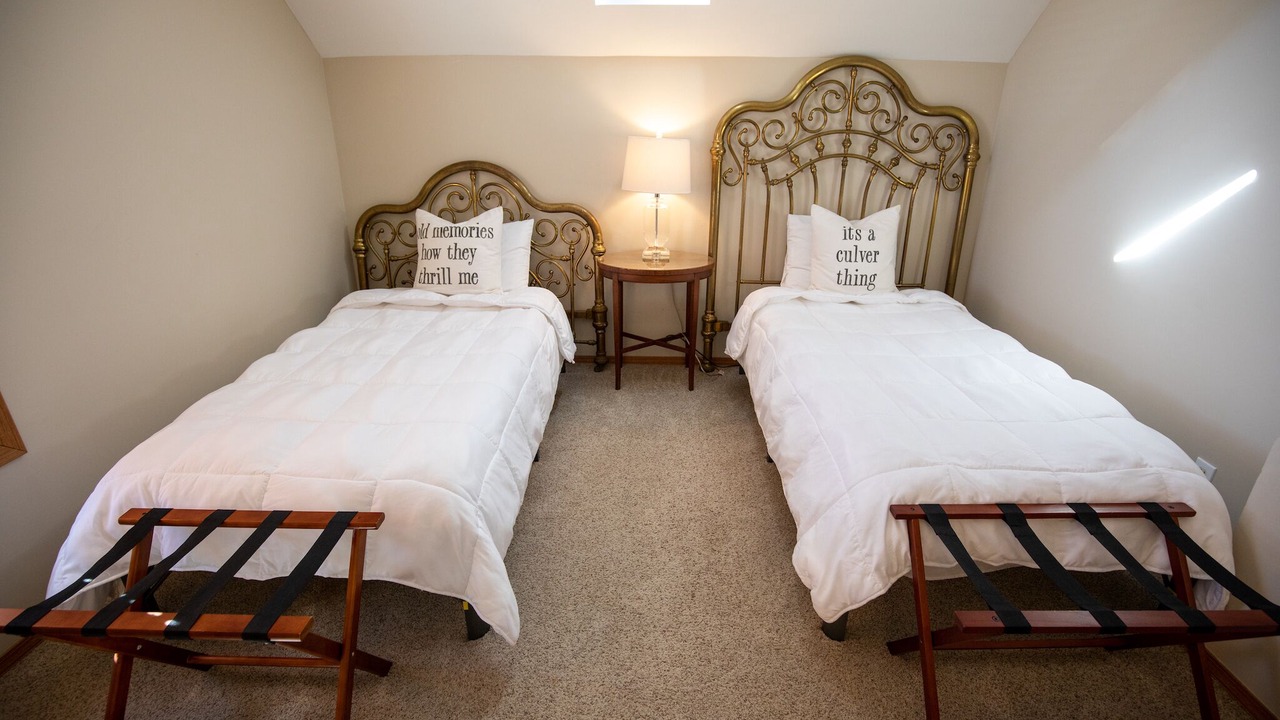 Photo of Bedroom in Culver