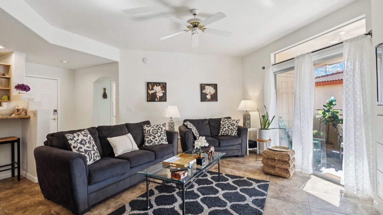 Photo of Livingroom in North Mountain