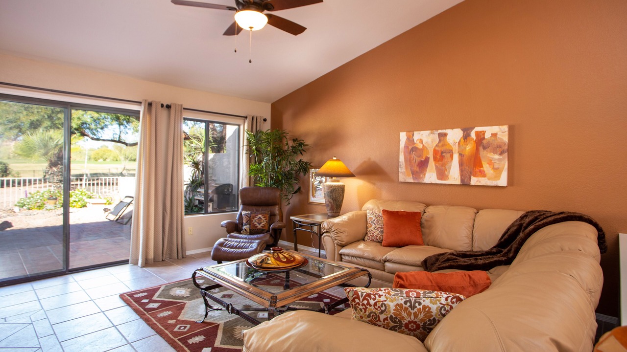 Photo of Livingroom in Casas Adobes
