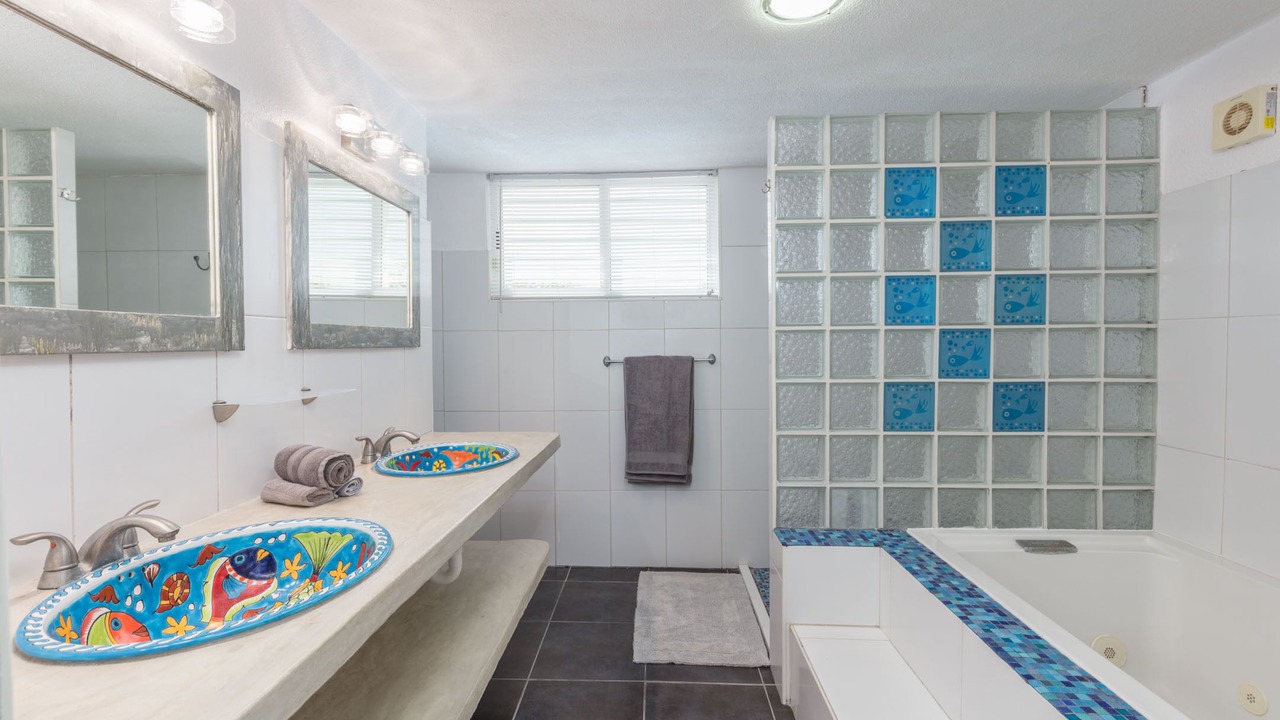 Photo of Bathroom in Chuburna Puerto