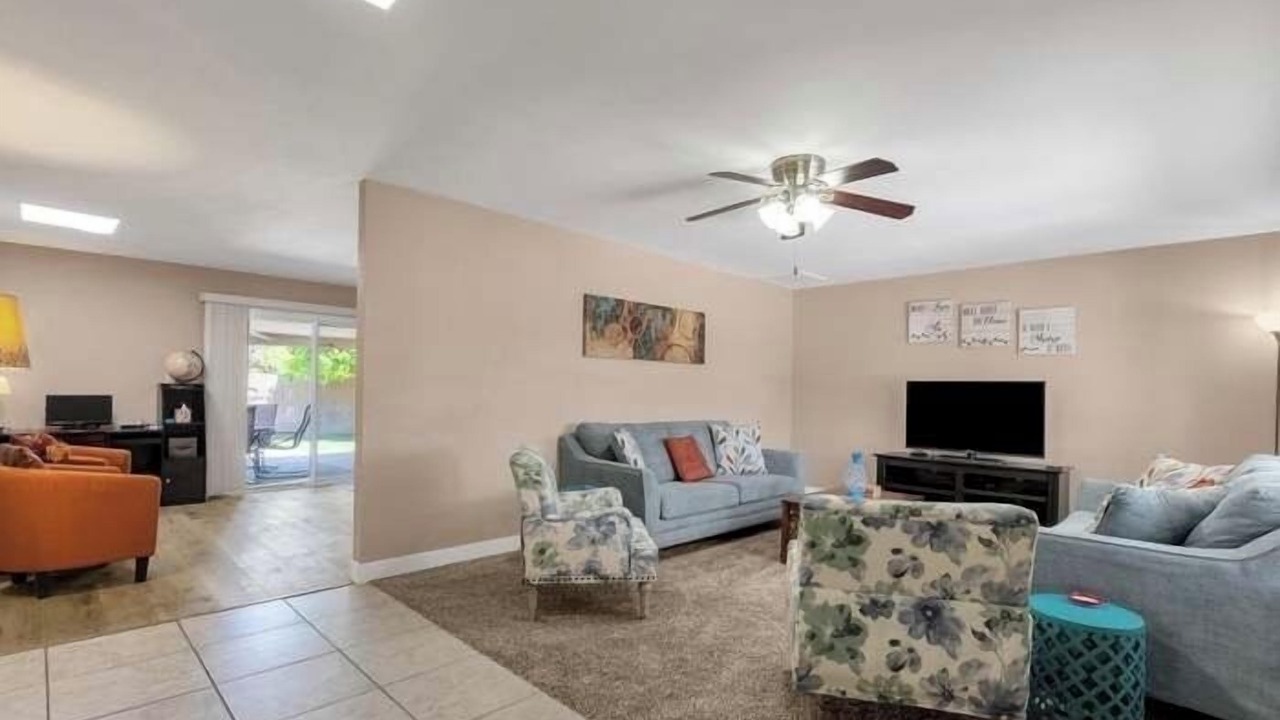 Photo of Livingroom in Tempe
