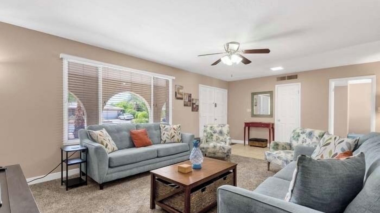 Photo of Livingroom in Tempe