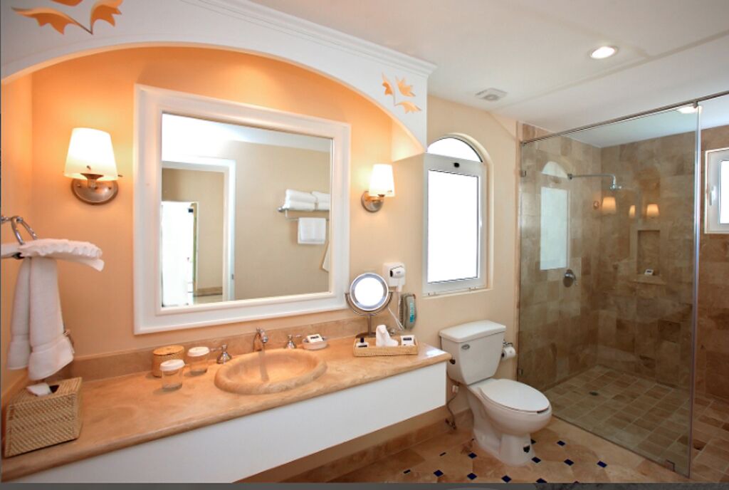 Photo of Bathroom in Cerritos
