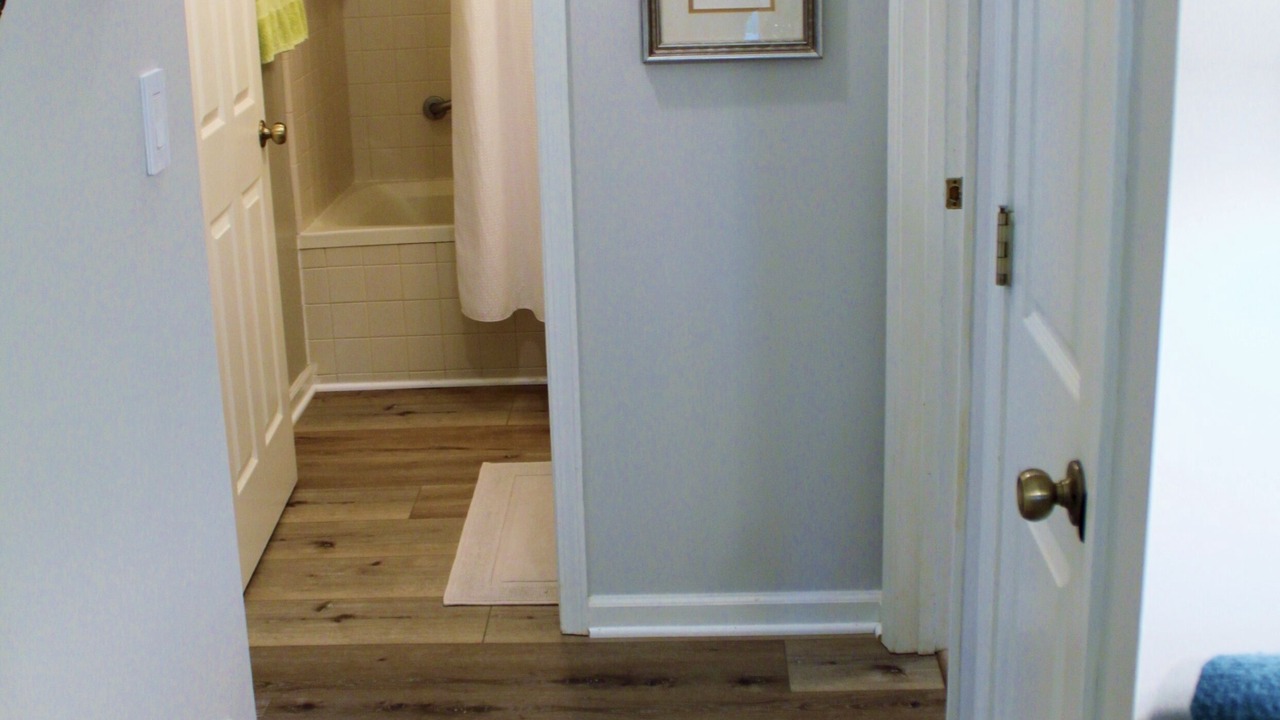 Photo of Bathroom in Candler