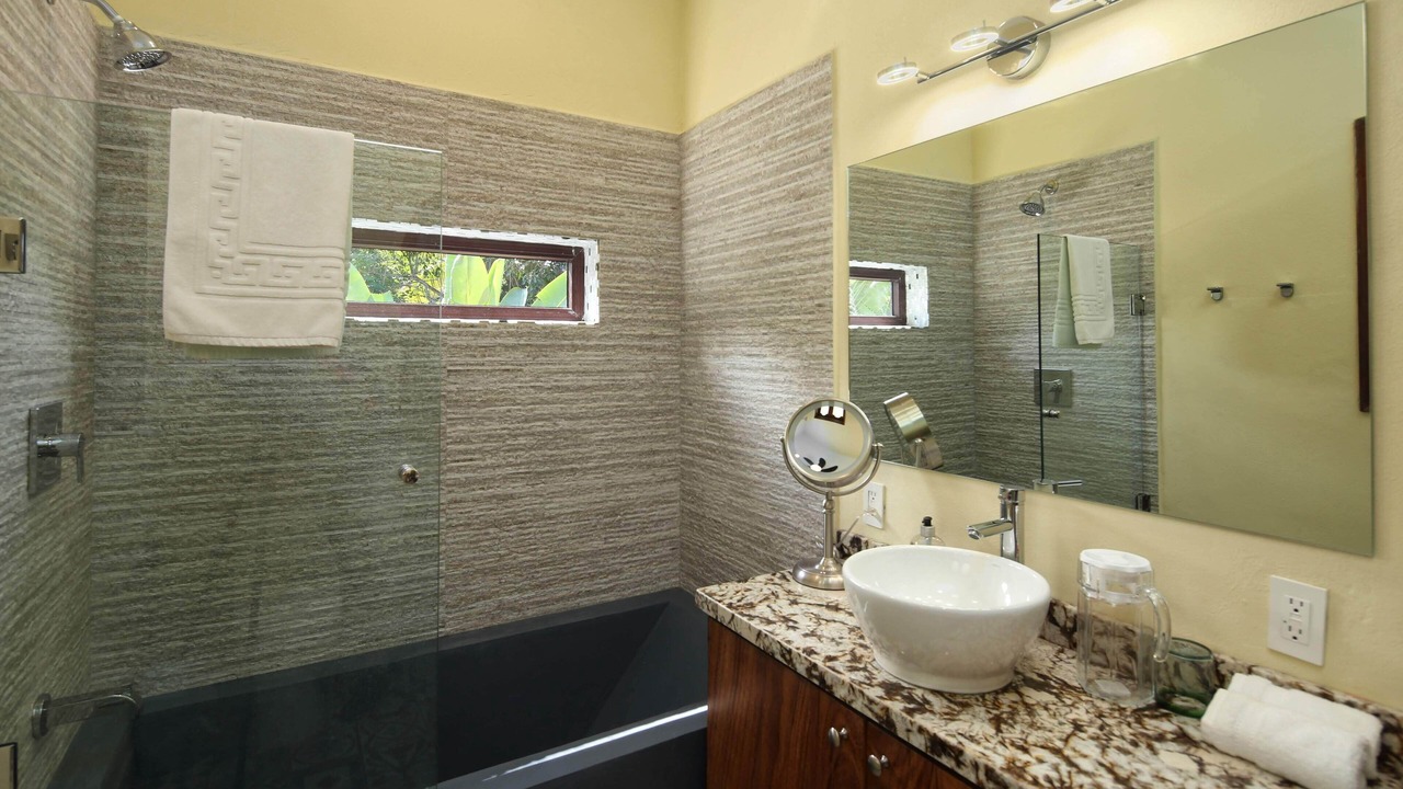 Photo of Bathroom in North End