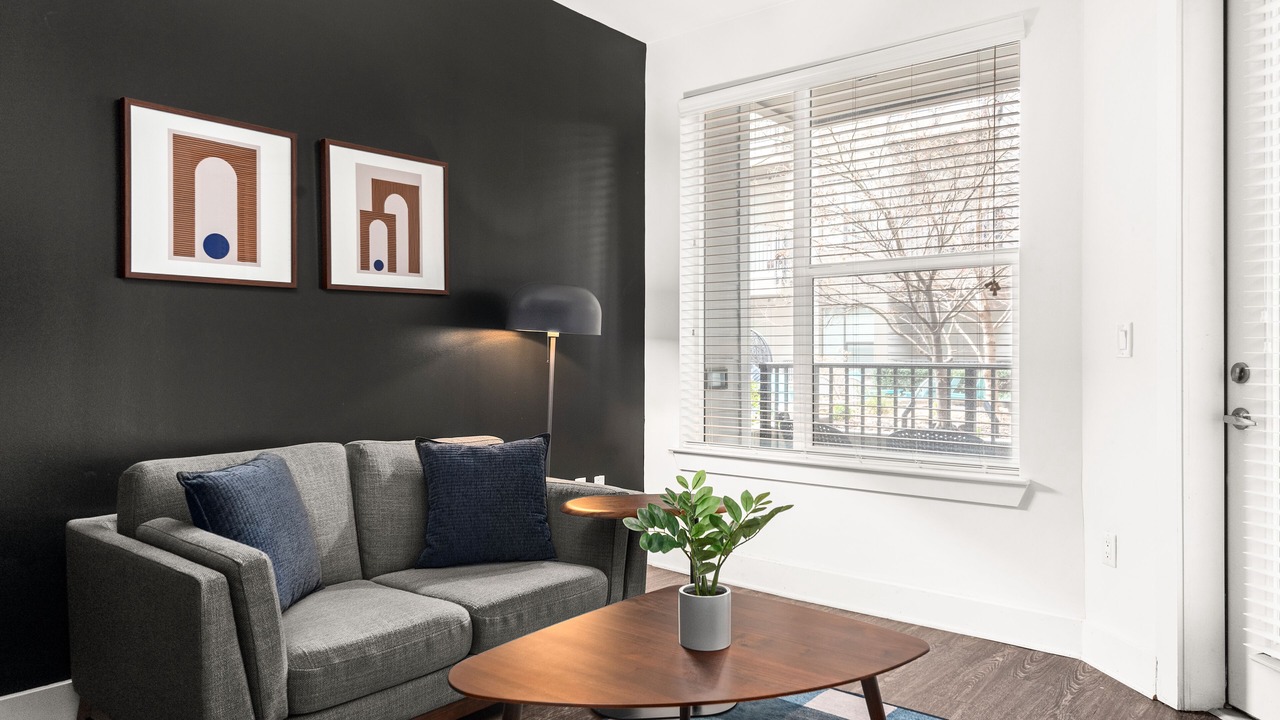 Photo of Livingroom in Edgehill