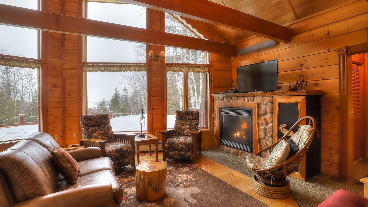 Photo of Livingroom in Sandy River