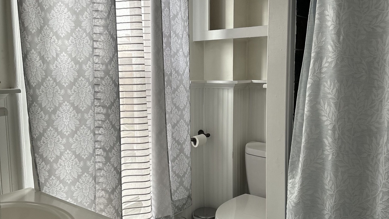 Photo of Bathroom in Parkside