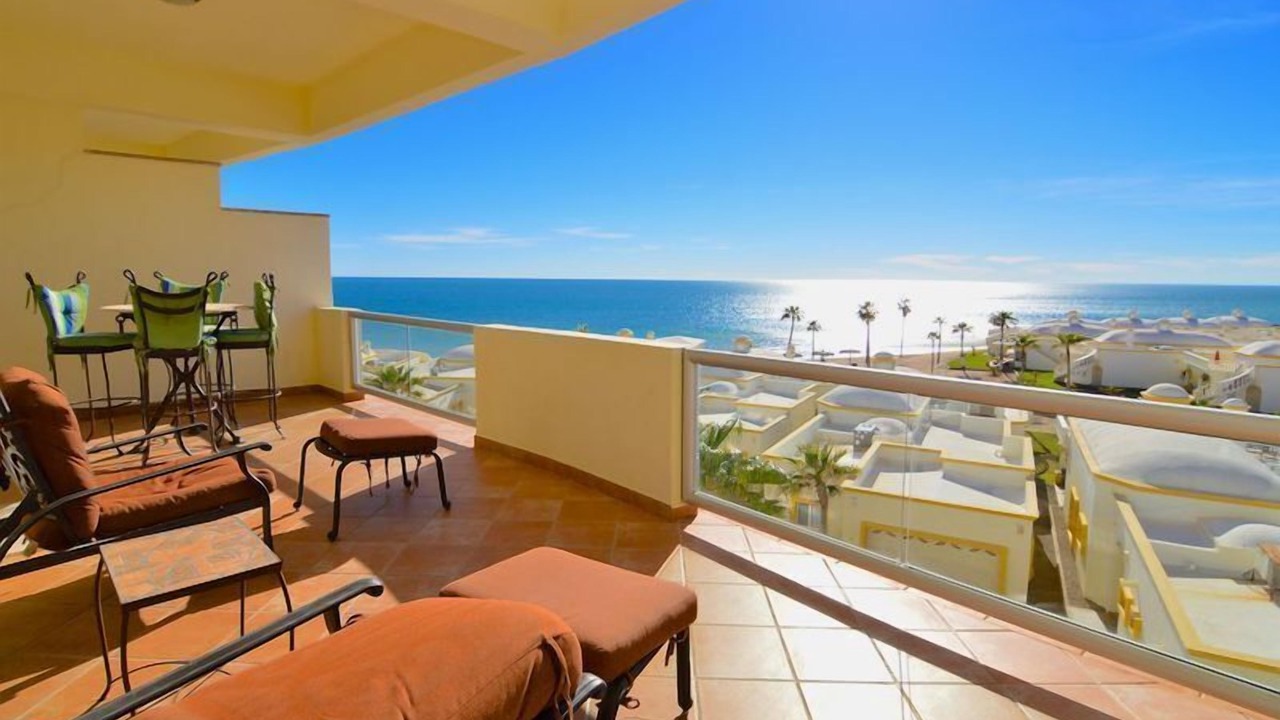 Photo of Patio Balcony in Sandy Beach