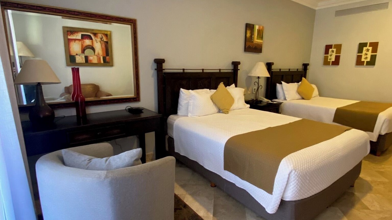 Photo of Bedroom in Flamingos
