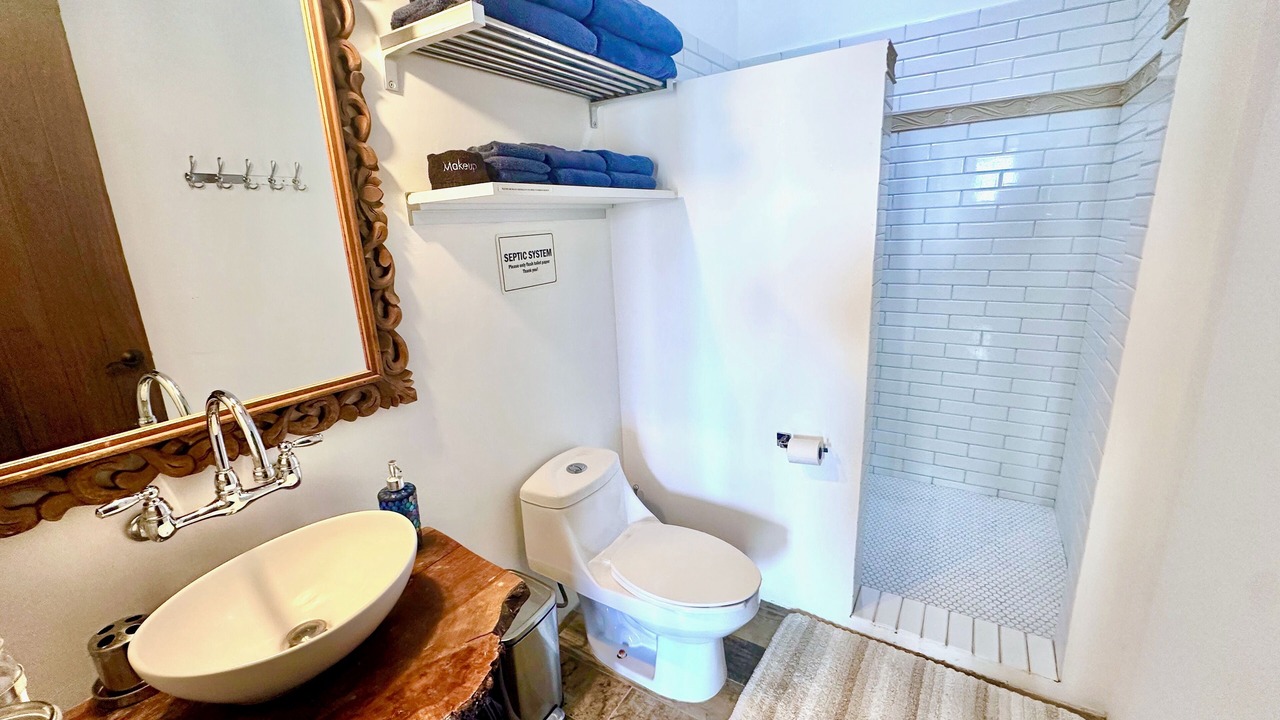 Photo of Bathroom in Los Barriles