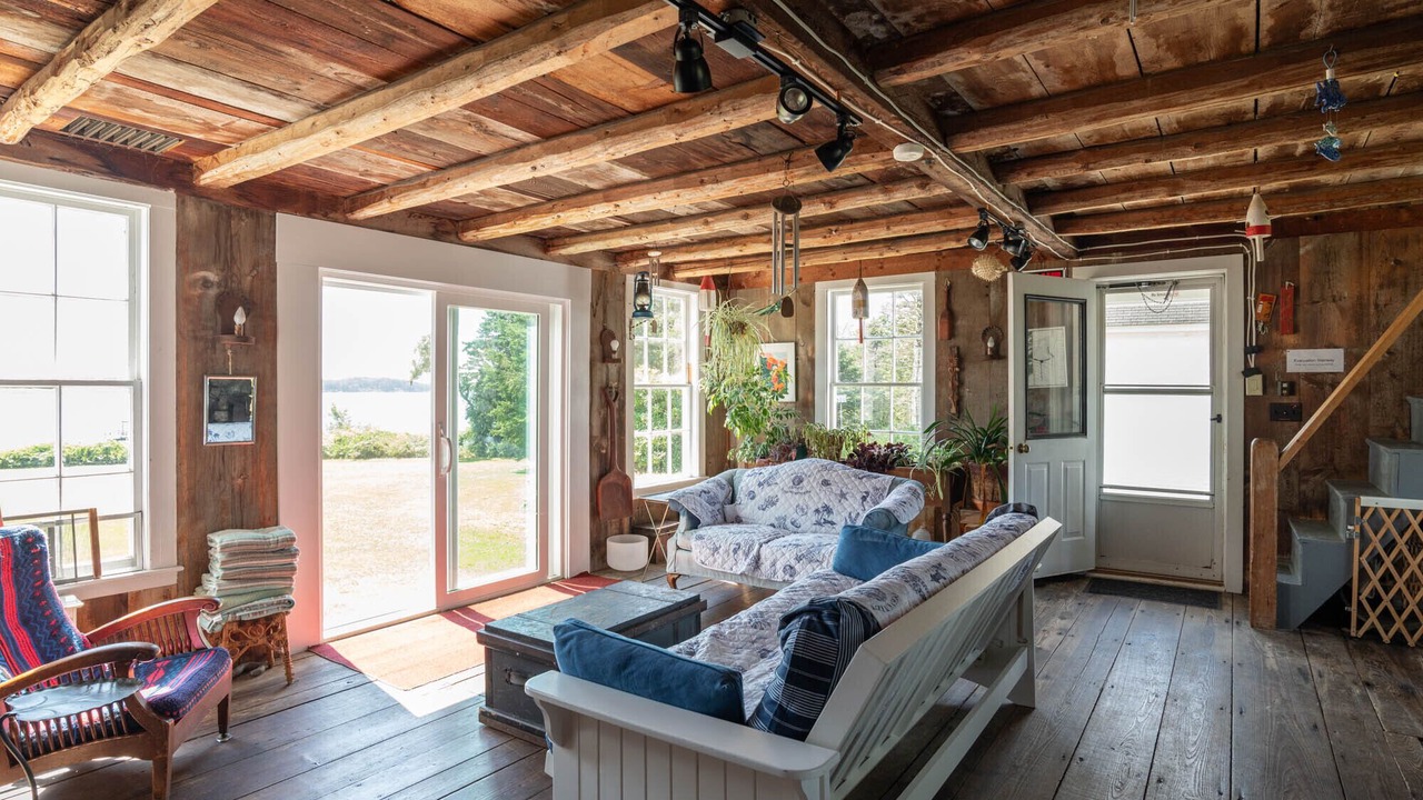 Photo of Livingroom in Pleasant Point
