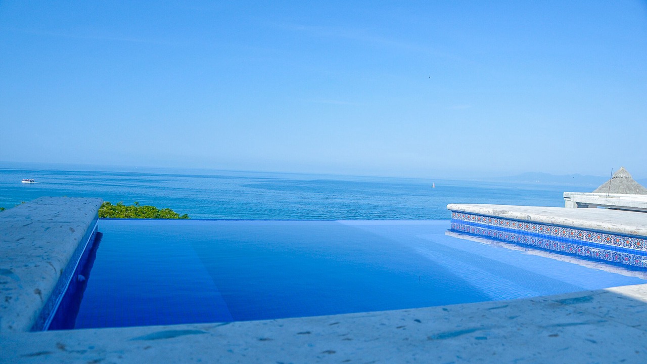 Photo of Outdoor in Romantic Zone
