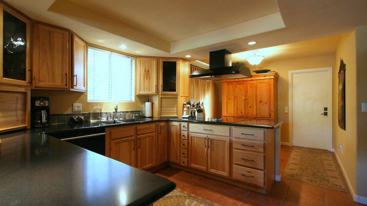 Photo of Kitchen in Cottonwood