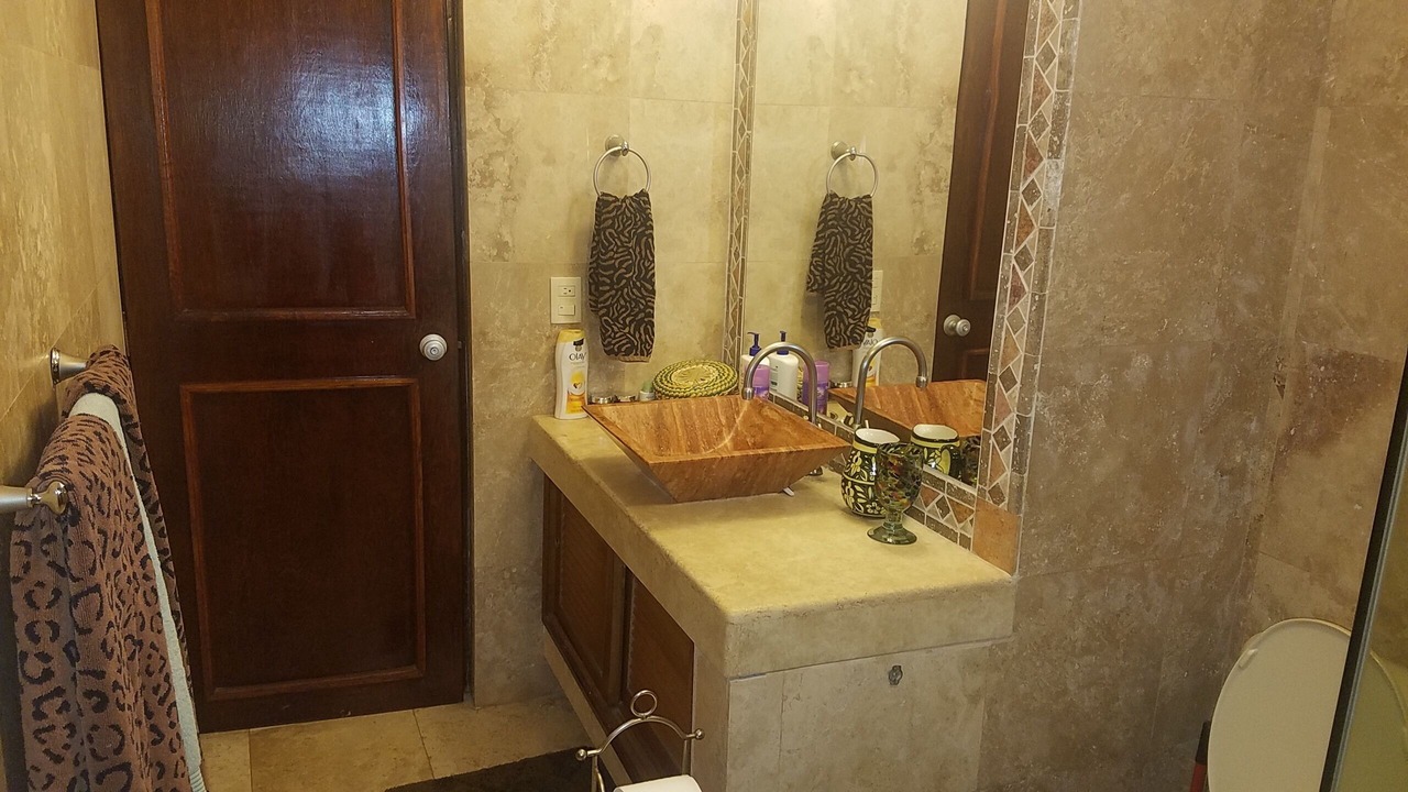 Photo of Bathroom in Romantic Zone