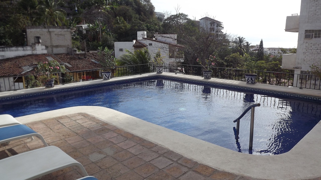 Photo of Outdoor in Romantic Zone