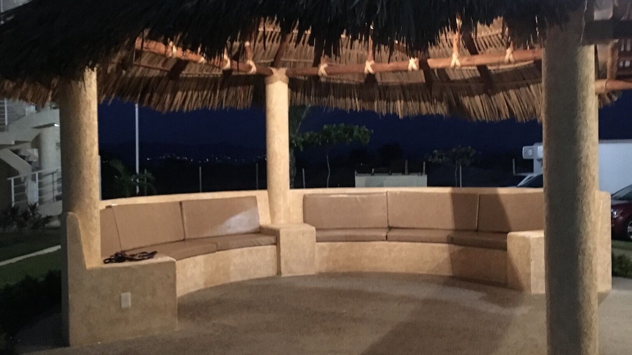 Photo of Patio Balcony in Puente del Mar