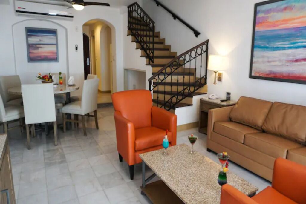 Photo of Livingroom in Ixtapa