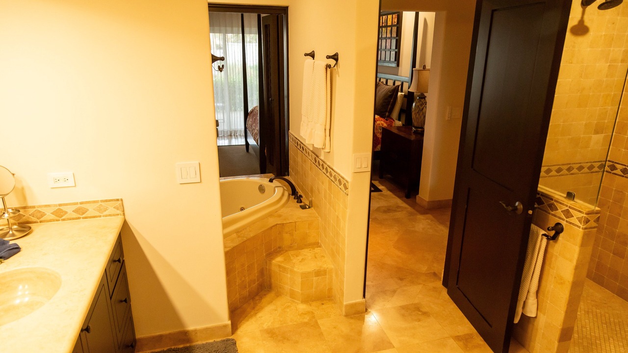 Photo of Bathroom in Zona Hotelera