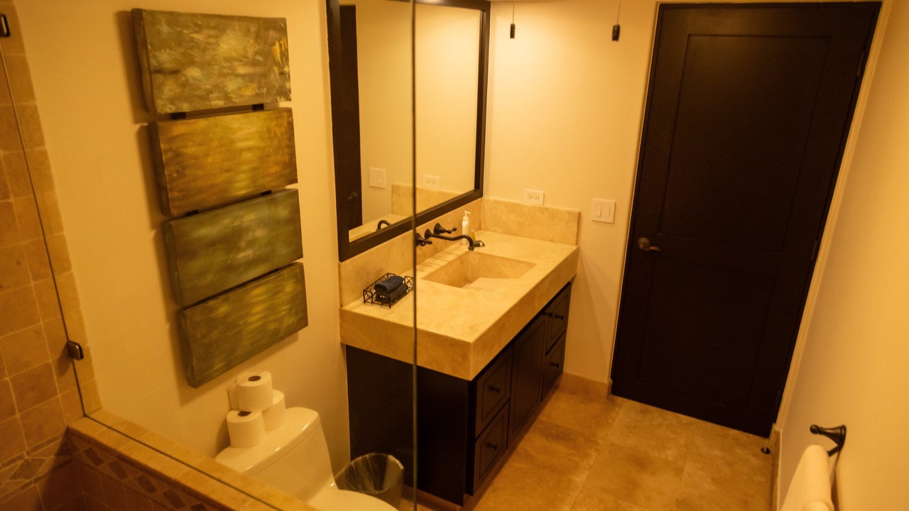 Photo of Bathroom in Zona Hotelera