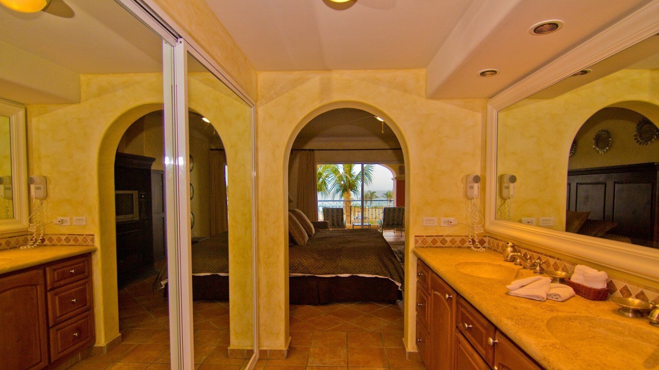 Photo of Bathroom in Zona Hotelera