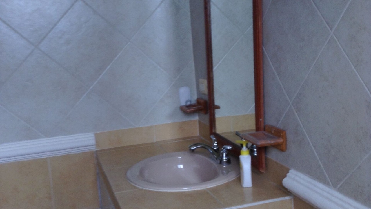 Photo of Bathroom in Ixil