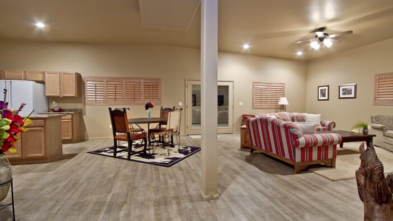 Photo of Livingroom in Tucson